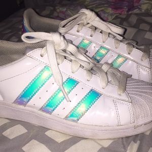 Iridescent shoes